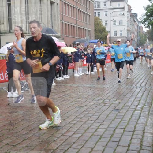 13.09.2026 - Kiel Lauf Yannick Fuchs http://msf.ph/oto/10415391 13.09.2026 10:47:19 Ziel 116, 821, 1107, 1280, 1367, 1803, 2000, 2183, 2185, 2429, 2713, 2947, 3064, 3136, 3183, 3463, 4150, 4380, 4450, 4773, 4789, 5195, 5505, 5649, 5914, 6142, 6981, 7288, 8707, 8741, 8839, 8953, 9312, 9536, 9645, 9646, 9989, 10340, 10508, 10668, 10718, 10949, 11560, 11561, 12596, 85, 111, 184, 189, 226, 404, 525, 816, 898, 1169, 1563, 1674, 1982, 2576, 2702, 2728, 3533, 3878, 3964, 4014, 4147, 4894, 5089, 5424, 5449, 5914, 6551, 6742, 6874, 8219, 365 meine-sportfotos.de