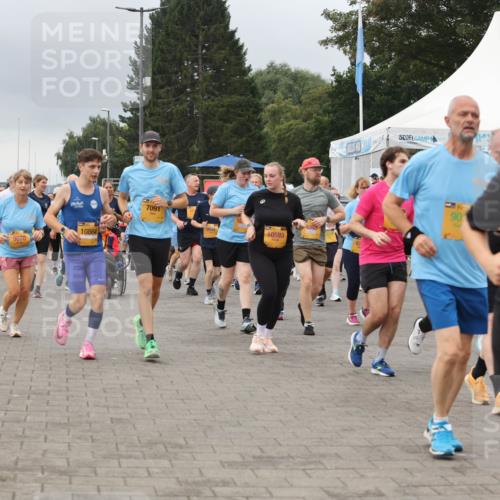 13.09.2026 - Kiel Lauf Andreas Tolksdorf http://msf.ph/oto/10415413 13.09.2026 10:06:27 Kiellinie 4, 9070, 10864, 7091, 10593, 406, 57, 90, 9900 meine-sportfotos.de