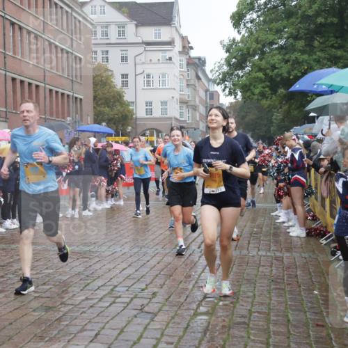 13.09.2026 - Kiel Lauf Yannick Fuchs http://msf.ph/oto/10415444 13.09.2026 10:47:22 Ziel 365, 821, 1280, 1367, 1803, 2000, 2183, 2185, 2429, 2713, 2947, 3064, 3136, 3183, 3463, 3745, 4070, 4149, 4150, 4187, 4450, 4531, 4773, 5195, 5505, 5649, 6142, 6981, 7288, 8058, 8309, 8707, 8741, 8839, 8953, 9114, 9312, 9645, 9646, 9989, 10668, 10718, 10949, 12596, 85, 111, 116, 184, 189, 226, 404, 525, 816, 898, 1107, 1169, 1563, 1674, 2576, 2728, 3878, 3964, 4014, 4147, 4380, 4789, 4894, 5089, 5424, 5449, 5914, 6142, 6742, 6874, 8219 meine-sportfotos.de