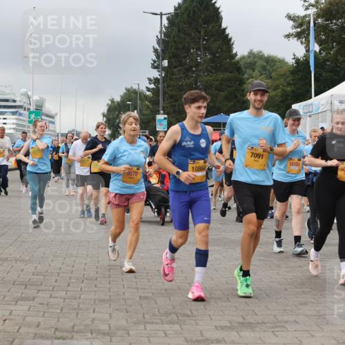 13.09.2026 - Kiel Lauf Andreas Tolksdorf http://msf.ph/oto/10415451 13.09.2026 10:06:28 Kiellinie 9070, 10864, 7091, 20, 10154, 10593, 5732 meine-sportfotos.de