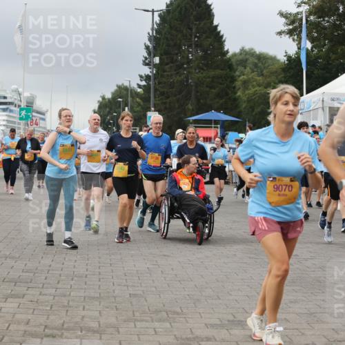 13.09.2026 - Kiel Lauf Andreas Tolksdorf http://msf.ph/oto/10415503 13.09.2026 10:06:30 Kiellinie 4, 8831, 5542, 5138, 7625, 9070, 064, 21, 10864 meine-sportfotos.de