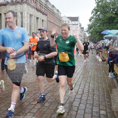 13.09.2026 - Kiel Lauf Yannick Fuchs http://msf.ph/oto/10415525 13.09.2026 10:47:28 Ziel 365, 821, 917, 1280, 2000, 2183, 2429, 2713, 3064, 3136, 3183, 3306, 3512, 3565, 3745, 4070, 4149, 4150, 4187, 4450, 4531, 5239, 5505, 5573, 5980, 6005, 6235, 6792, 6940, 6981, 7288, 7632, 8058, 8309, 8707, 8741, 9114, 9312, 9946, 9959, 10115, 10668, 10720, 11271, 12596, 85, 111, 116, 184, 189, 226, 404, 525, 816, 1107, 1169, 1367, 1563, 1674, 1803, 2185, 2576, 2713, 2728, 2947, 3183, 3463, 4014, 4147, 4380, 4773, 4789, 4894, 5089, 5195, 5424, 5649, 5914, 6142, 6742 meine-sportfotos.de
