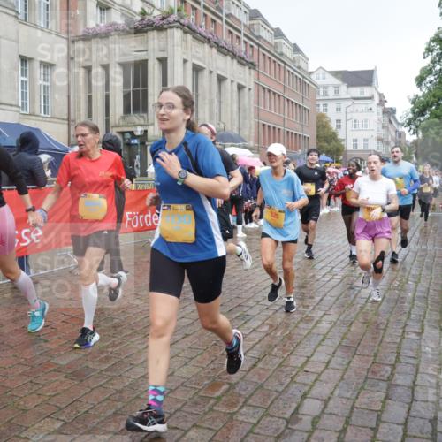 13.09.2026 - Kiel Lauf Yannick Fuchs http://msf.ph/oto/10415561 13.09.2026 10:47:32 Ziel 335, 365, 917, 1280, 1944, 2183, 3306, 3512, 3565, 3745, 4070, 4077, 4149, 4187, 4450, 4531, 5239, 5573, 5787, 5980, 6005, 6235, 6792, 6940, 7632, 8058, 8309, 9104, 9114, 9312, 9946, 9959, 10115, 10668, 10720, 11271, 11382, 12377, 12596, 85, 111, 116, 404, 525, 816, 821, 1107, 1280, 1367, 1563, 1674, 1803, 2000, 2185, 2429, 2713, 2947, 3064, 3136, 3183, 3463, 4150, 4380, 4773, 4789, 4894, 5089, 5195, 5424, 5505, 5649, 5914, 6142, 6742, 6981, 7288 meine-sportfotos.de