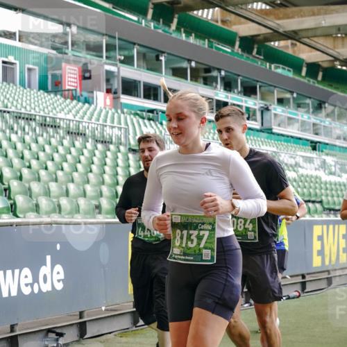 13.09.2026 - 21. swb-Marathon Bremen Michael Burmester http://msf.ph/oto/10415613 13.09.2026 13:19:22 Laufen im Stadion 333, 404, 464, 486, 512, 546, 732, 753, 837, 921, 938, 1066, 1156, 1431, 1506, 1756, 1765, 1815, 1844, 1868, 1916, 2028, 2056, 2123, 2137, 2224, 2240, 2294, 2315, 2357, 2358, 2453, 2533, 2557, 2563, 2614, 2622, 2626, 2689, 2694, 2702, 2703, 2722, 2756, 2786, 2843, 2845, 2849, 2857, 2879, 2880, 2893, 2944, 2983, 2999, 3031, 3046, 3059, 3072, 3096, 3100, 3116, 3146, 3189, 3198, 3210, 3243, 3263, 3285, 3287, 3310, 3315, 3476, 3537, 3619, 3633, 3740, 3879, 4478 meine-sportfotos.de