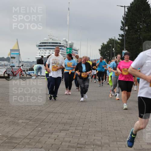 13.09.2026 - Kiel Lauf Andreas Tolksdorf http://msf.ph/oto/10415628 13.09.2026 10:06:34 Kiellinie 2050, 8630, 95, 9893, 690 meine-sportfotos.de