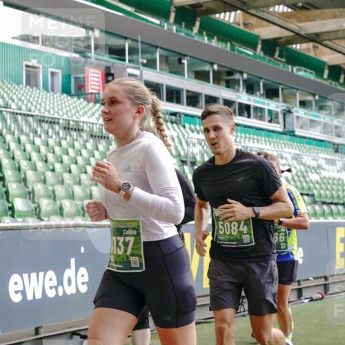 13.09.2026 - 21. swb-Marathon Bremen Michael Burmester http://msf.ph/oto/10415631 13.09.2026 13:19:23 Laufen im Stadion 333, 404, 464, 486, 512, 546, 732, 753, 837, 921, 938, 1066, 1156, 1431, 1506, 1756, 1765, 1815, 1844, 1868, 1916, 2028, 2056, 2123, 2137, 2224, 2240, 2294, 2315, 2357, 2358, 2453, 2533, 2557, 2563, 2614, 2622, 2626, 2689, 2694, 2695, 2702, 2703, 2722, 2756, 2786, 2843, 2845, 2849, 2857, 2879, 2880, 2893, 2944, 2983, 2999, 3031, 3046, 3059, 3072, 3096, 3100, 3116, 3146, 3189, 3198, 3210, 3243, 3263, 3285, 3287, 3310, 3315, 3476, 3537, 3619, 3633, 3740, 3879, 4478 meine-sportfotos.de