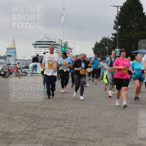 13.09.2026 - Kiel Lauf Andreas Tolksdorf http://msf.ph/oto/10415633 13.09.2026 10:06:34 Kiellinie 2050, 4461, 10951, 863, 893, 6690, 9 meine-sportfotos.de