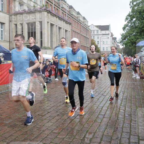 13.09.2026 - Kiel Lauf Yannick Fuchs http://msf.ph/oto/10415640 13.09.2026 10:47:38 Ziel 335, 917, 1944, 3306, 3512, 3565, 4077, 4096, 5239, 5573, 5787, 5980, 6005, 6036, 6235, 6384, 6792, 6940, 6946, 6949, 6978, 7632, 9104, 9643, 9946, 9959, 10115, 10651, 10720, 11271, 11382, 11724, 12377, 12498, 12593, 116, 365, 816, 821, 917, 1107, 1280, 1367, 1563, 1674, 1803, 2000, 2183, 2185, 2429, 2713, 2947, 3064, 3136, 3183, 3463, 3745, 4070, 4149, 4150, 4187, 4380, 4450, 4531, 4773, 4789, 5089, 5195, 5424, 5505, 5649, 5914, 6142, 6235, 6742, 6792, 6981, 7288, 8058, 85 meine-sportfotos.de