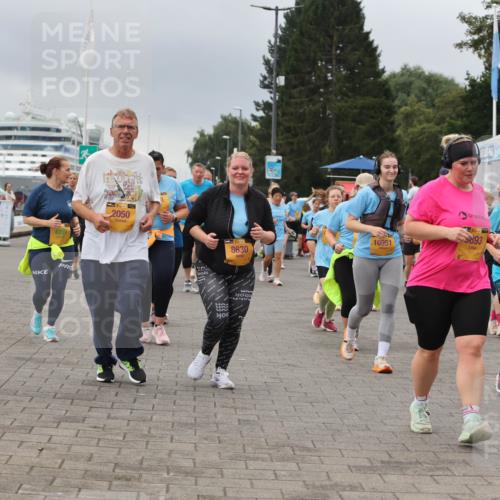 13.09.2026 - Kiel Lauf Andreas Tolksdorf http://msf.ph/oto/10415681 13.09.2026 10:06:37 Kiellinie 4899, 2050, 39, 893, 10951, 8630, 5021 meine-sportfotos.de
