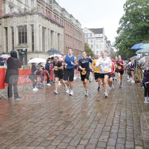 13.09.2026 - Kiel Lauf Yannick Fuchs http://msf.ph/oto/10415700 13.09.2026 10:47:42 Ziel 335, 1944, 3565, 4077, 4096, 4425, 4583, 5787, 5980, 6005, 6036, 6384, 6904, 6946, 6949, 6978, 7001, 7632, 8387, 9104, 9643, 9946, 10651, 11382, 11705, 11724, 12377, 12498, 12593, 116, 365, 821, 917, 1107, 1280, 1367, 1803, 2000, 2183, 2185, 2429, 2713, 2947, 3064, 3136, 3183, 3306, 3463, 3512, 3745, 4070, 4149, 4150, 4187, 4380, 4450, 4531, 4773, 4789, 5089, 5195, 5239, 5505, 5573, 5649, 5914, 6005, 6142, 6235, 6792, 6940, 6981, 7288, 8058, 85 meine-sportfotos.de