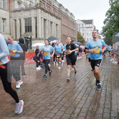 13.09.2026 - Kiel Lauf Yannick Fuchs http://msf.ph/oto/10415805 13.09.2026 10:47:48 Ziel 696, 708, 1059, 3682, 4096, 4425, 4583, 4713, 5240, 5747, 6036, 6384, 6778, 6904, 6946, 6949, 6967, 6978, 7001, 8387, 9076, 9643, 10651, 11603, 11705, 11724, 11829, 12498, 12510, 12593, 12758, 335, 365, 821, 917, 1280, 1367, 1803, 1944, 2000, 2183, 2185, 2429, 2713, 2947, 3064, 3136, 3183, 3306, 3463, 3512, 3565, 3745, 4070, 4077, 4096, 4149, 4150, 4187, 4450, 4531, 4773, 5195, 5239, 5505, 5573, 5649, 5787, 5980, 6005, 6235, 6792, 6940, 6978, 6981, 7288, 7632, 8058, 9104 meine-sportfotos.de