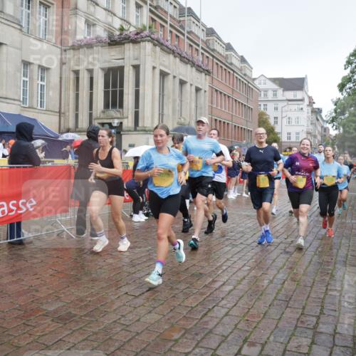 13.09.2026 - Kiel Lauf Yannick Fuchs http://msf.ph/oto/10416003 13.09.2026 10:48:00 Ziel 596, 696, 708, 995, 1059, 1273, 1586, 2625, 3012, 3014, 3715, 4713, 5747, 6418, 6507, 6778, 7104, 7668, 9915, 10634, 10933, 11098, 11596, 11603, 11829, 12510, 12758, 335, 365, 708, 917, 1944, 3306, 3512, 3565, 3682, 3745, 4070, 4077, 4096, 4149, 4187, 4425, 4531, 4583, 5239, 5240, 5573, 5787, 5980, 6005, 6036, 6235, 6384, 6778, 6792, 6904, 6940, 6946, 6949, 6967, 6978, 7001, 7632, 8058, 8387, 9076, 9104, 10651, 11705, 11724, 12593, 199, 960, 1644, 2097, 2253, 2183, 4070 meine-sportfotos.de