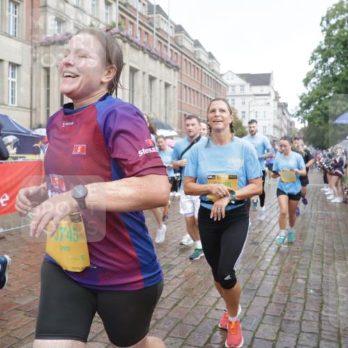 13.09.2026 - Kiel Lauf Yannick Fuchs http://msf.ph/oto/10416031 13.09.2026 10:48:01 Ziel 596, 696, 995, 1059, 1273, 1586, 2625, 2712, 3012, 3014, 3715, 4713, 4720, 5747, 6418, 6507, 7104, 7212, 7668, 8737, 9915, 10634, 10933, 11098, 11596, 11603, 11829, 12758, 335, 365, 708, 917, 1944, 3306, 3512, 3565, 3682, 3745, 4070, 4077, 4096, 4149, 4187, 4425, 4583, 5239, 5240, 5573, 5747, 5787, 5980, 6005, 6036, 6235, 6384, 6778, 6792, 6904, 6940, 6946, 6949, 6967, 6978, 7001, 7632, 8387, 9076, 9104, 10651, 11705, 11724, 12593, 199, 960, 1644, 2097, 2253, 2183, 4070 meine-sportfotos.de