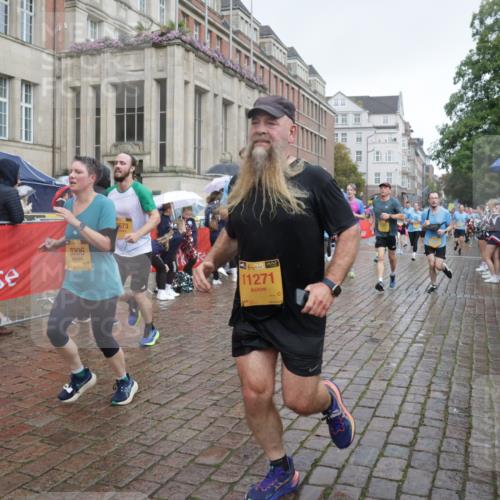 13.09.2026 - Kiel Lauf Yannick Fuchs http://msf.ph/oto/10416074 13.09.2026 10:48:04 Ziel 596, 960, 995, 1273, 1586, 1595, 2625, 2712, 3012, 3014, 3715, 4720, 4896, 6418, 6507, 7104, 7212, 7668, 8737, 9915, 10634, 10933, 11098, 11596, 11718, 335, 696, 708, 1059, 1944, 3306, 3512, 3565, 3682, 4077, 4096, 4425, 4583, 4713, 5239, 5240, 5573, 5747, 5787, 5980, 6005, 6036, 6384, 6778, 6904, 6940, 6946, 6949, 6967, 6978, 7001, 7632, 8387, 9076, 9104, 10651, 11705, 11724, 12593, 199, 1564, 1644, 2097, 2253, 2183, 4070 meine-sportfotos.de