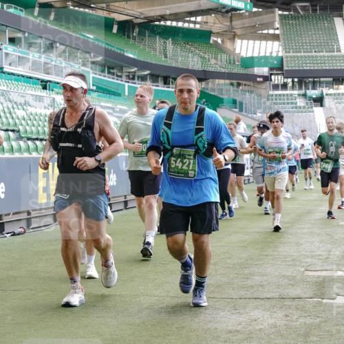 13.09.2026 - 21. swb-Marathon Bremen Michael Burmester http://msf.ph/oto/10416130 13.09.2026 13:19:37 Laufen im Stadion 333, 464, 486, 512, 546, 921, 938, 1066, 1129, 1156, 1409, 1431, 1446, 1506, 1697, 1756, 1765, 1815, 1916, 2010, 2028, 2123, 2137, 2224, 2240, 2294, 2315, 2349, 2453, 2501, 2533, 2557, 2563, 2614, 2622, 2626, 2689, 2694, 2695, 2702, 2703, 2722, 2756, 2786, 2843, 2845, 2849, 2857, 2879, 2944, 2983, 2999, 3031, 3037, 3046, 3059, 3072, 3096, 3100, 3116, 3139, 3189, 3198, 3243, 3263, 3264, 3285, 3287, 3310, 3315, 3619, 3740, 3879, 4478 meine-sportfotos.de