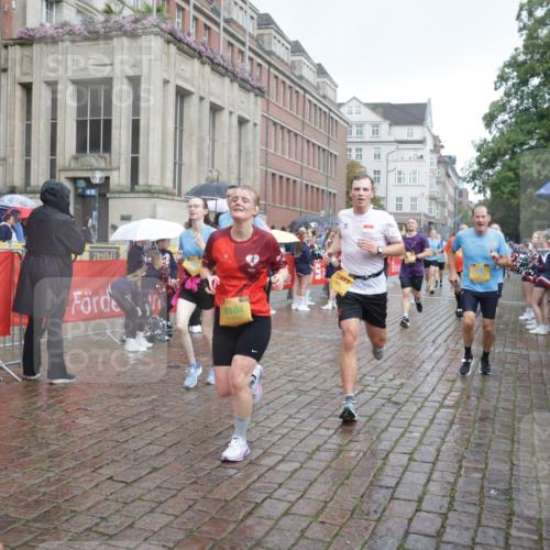 13.09.2026 - Kiel Lauf Yannick Fuchs http://msf.ph/oto/10416160 13.09.2026 10:48:09 Ziel 596, 960, 995, 1273, 1586, 1595, 1644, 2097, 2253, 2625, 2712, 3012, 3014, 3738, 4553, 4720, 4896, 5447, 6000, 6418, 6760, 7104, 7212, 7326, 7668, 8737, 9972, 10234, 10265, 10634, 10672, 10933, 11098, 11104, 11596, 11718, 335, 696, 708, 995, 1059, 1944, 2625, 3682, 3715, 4077, 4096, 4425, 4583, 4713, 5240, 5747, 5787, 6036, 6384, 6507, 6778, 6904, 6946, 6949, 6967, 6978, 7001, 7104, 8387, 9076, 9104, 9915, 10634, 10651, 11705, 11724, 12593, 199, 473, 854, 1161, 1322, 1564 meine-sportfotos.de