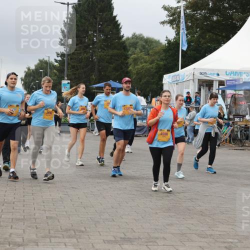 13.09.2026 - Kiel Lauf Andreas Tolksdorf http://msf.ph/oto/10416166 13.09.2026 10:07:03 Kiellinie 13, 4, 3536, 585, 12267, 4598 meine-sportfotos.de