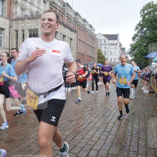 13.09.2026 - Kiel Lauf Yannick Fuchs http://msf.ph/oto/10416186 13.09.2026 10:48:10 Ziel 596, 960, 1273, 1586, 1595, 1644, 2097, 2253, 2712, 3012, 3014, 3738, 4553, 4720, 4736, 4896, 5447, 6000, 6418, 6760, 7212, 7326, 7668, 8737, 9972, 10234, 10265, 10672, 10933, 11098, 11104, 11349, 11596, 11718, 335, 596, 696, 708, 995, 1059, 1586, 1944, 2625, 3682, 3715, 4096, 4425, 4583, 4713, 5240, 5747, 5787, 6036, 6384, 6507, 6778, 6904, 6946, 6949, 6967, 6978, 7001, 7104, 8387, 9076, 9104, 9915, 10634, 10651, 11705, 11724, 12593, 199, 473, 854, 1161, 1322, 1564 meine-sportfotos.de