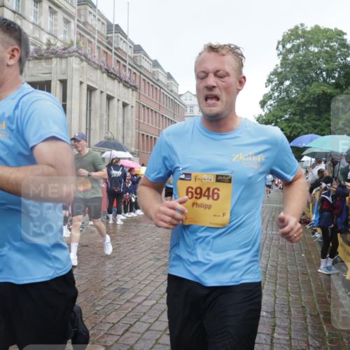 13.09.2026 - Kiel Lauf Yannick Fuchs http://msf.ph/oto/10416261 13.09.2026 10:48:13 Ziel 960, 1595, 1644, 2001, 2097, 2253, 2712, 3012, 3014, 3738, 4553, 4720, 4736, 4896, 5447, 6000, 6760, 7212, 7326, 8553, 8737, 9972, 10234, 10265, 10672, 10933, 11005, 11104, 11349, 11383, 11596, 11718, 12263, 596, 696, 708, 995, 1059, 1273, 1586, 2625, 3012, 3014, 3682, 3715, 4096, 4425, 4583, 4713, 5240, 5747, 6036, 6384, 6418, 6507, 6778, 6904, 6946, 6949, 6967, 6978, 7001, 7104, 7668, 8387, 9076, 9915, 10634, 10651, 11705, 11724, 12593, 199, 473, 854, 1161, 1322, 1564 meine-sportfotos.de