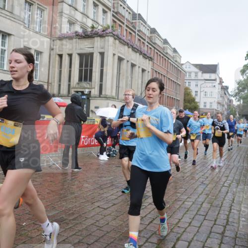 13.09.2026 - Kiel Lauf Yannick Fuchs http://msf.ph/oto/10416312 13.09.2026 10:48:16 Ziel 199, 960, 1595, 1644, 2001, 2097, 2253, 2712, 3738, 4553, 4720, 4736, 4896, 5116, 5447, 6000, 6760, 7212, 7326, 8553, 8737, 9972, 10234, 10265, 10672, 11005, 11104, 11349, 11383, 11718, 12263, 596, 696, 708, 995, 1059, 1273, 1586, 2625, 2712, 3012, 3014, 3682, 3715, 4425, 4583, 4713, 4720, 5240, 5747, 6036, 6384, 6418, 6507, 6778, 6904, 6967, 7001, 7104, 7212, 7668, 8387, 8737, 9076, 9915, 10634, 10651, 11705, 11724, 12593, 473, 854, 1161, 1322, 1564 meine-sportfotos.de