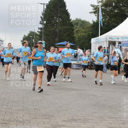 13.09.2026 - Kiel Lauf Andreas Tolksdorf http://msf.ph/oto/10416355 13.09.2026 10:07:14 Kiellinie 4, 2724, 3744, 9204, 8171, 12234, 5327 meine-sportfotos.de