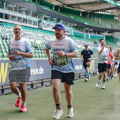 13.09.2026 - 21. swb-Marathon Bremen Michael Burmester http://msf.ph/oto/10416386 13.09.2026 13:19:45 Laufen im Stadion 333, 464, 486, 512, 546, 921, 938, 1066, 1129, 1156, 1409, 1431, 1446, 1506, 1697, 1756, 1765, 1815, 1916, 2010, 2028, 2064, 2137, 2224, 2240, 2294, 2315, 2349, 2453, 2501, 2533, 2557, 2563, 2614, 2622, 2626, 2689, 2694, 2695, 2702, 2703, 2722, 2756, 2786, 2843, 2845, 2857, 2879, 2944, 2983, 2999, 3017, 3018, 3031, 3035, 3036, 3037, 3046, 3059, 3072, 3096, 3100, 3116, 3139, 3189, 3198, 3243, 3263, 3264, 3285, 3287, 3310, 3315, 3619, 3879, 4478 meine-sportfotos.de