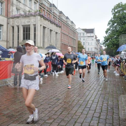 13.09.2026 - Kiel Lauf Yannick Fuchs http://msf.ph/oto/10416462 13.09.2026 10:48:23 Ziel 199, 473, 854, 1161, 1322, 1564, 1763, 1818, 2001, 2042, 2097, 2253, 2649, 3272, 3402, 3738, 4511, 4736, 5116, 5447, 5546, 6000, 6629, 6935, 7326, 8083, 8349, 8553, 9561, 9972, 10265, 10820, 10979, 11005, 11104, 11304, 11349, 11383, 12263, 596, 696, 708, 960, 995, 1059, 1273, 1586, 1595, 1644, 2097, 2625, 2712, 3012, 3014, 3682, 3715, 3738, 4553, 4713, 4720, 4896, 5240, 5747, 6000, 6418, 6507, 6760, 6778, 6967, 7104, 7212, 7326, 7668, 8737, 9076, 9915, 10234, 10634, 10672 meine-sportfotos.de
