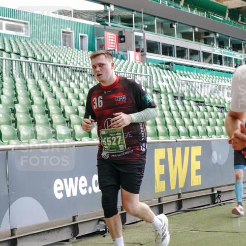 13.09.2026 - 21. swb-Marathon Bremen Michael Burmester http://msf.ph/oto/10416464 13.09.2026 13:19:47 Laufen im Stadion 333, 464, 486, 512, 546, 921, 938, 1066, 1129, 1156, 1409, 1431, 1446, 1506, 1697, 1756, 1765, 1815, 1916, 2010, 2028, 2064, 2137, 2224, 2240, 2294, 2315, 2349, 2417, 2453, 2501, 2533, 2557, 2563, 2622, 2626, 2689, 2694, 2695, 2702, 2703, 2722, 2756, 2786, 2843, 2845, 2857, 2879, 2944, 2983, 3017, 3018, 3031, 3035, 3036, 3037, 3046, 3059, 3072, 3096, 3100, 3116, 3139, 3189, 3198, 3243, 3263, 3264, 3285, 3287, 3310, 3315, 3619, 3879, 4478 meine-sportfotos.de