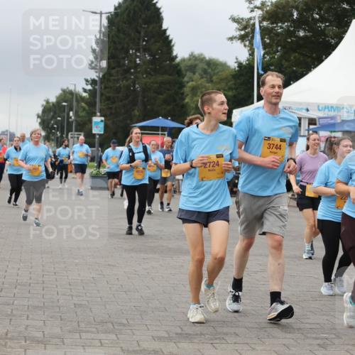 13.09.2026 - Kiel Lauf Andreas Tolksdorf http://msf.ph/oto/10416488 13.09.2026 10:07:19 Kiellinie 6670, 2724, 3744, 38, 8171, 12234 meine-sportfotos.de