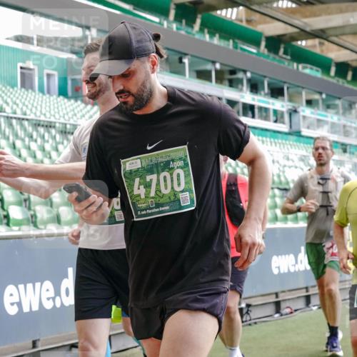 13.09.2026 - 21. swb-Marathon Bremen Michael Burmester http://msf.ph/oto/10416512 13.09.2026 13:19:49 Laufen im Stadion 333, 464, 486, 512, 921, 938, 1066, 1129, 1156, 1409, 1431, 1446, 1506, 1697, 1756, 1765, 1815, 1916, 2010, 2028, 2064, 2137, 2224, 2240, 2294, 2315, 2349, 2417, 2453, 2501, 2533, 2557, 2563, 2622, 2626, 2689, 2694, 2695, 2702, 2703, 2722, 2756, 2786, 2843, 2845, 2857, 2879, 2944, 2983, 3017, 3018, 3031, 3035, 3036, 3037, 3046, 3059, 3072, 3096, 3116, 3139, 3189, 3198, 3243, 3263, 3264, 3285, 3287, 3310, 3315, 3619, 3879, 4478 meine-sportfotos.de