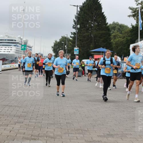 13.09.2026 - Kiel Lauf Andreas Tolksdorf http://msf.ph/oto/10416518 13.09.2026 10:07:20 Kiellinie 3420, 6670, 143, 11600, 2724 meine-sportfotos.de