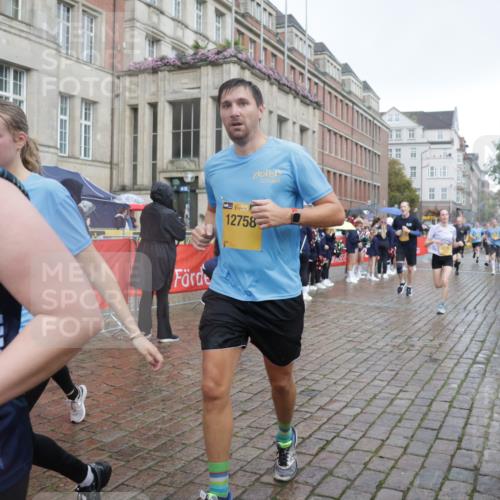 13.09.2026 - Kiel Lauf Yannick Fuchs http://msf.ph/oto/10416556 13.09.2026 10:48:27 Ziel 199, 473, 854, 1161, 1322, 1564, 1763, 1818, 2011, 2042, 2649, 2956, 3272, 3402, 4511, 4753, 5116, 5546, 5655, 6629, 6935, 7313, 8083, 8349, 8553, 9561, 10820, 10979, 11005, 11304, 11383, 12263, 596, 696, 960, 995, 1059, 1273, 1586, 1595, 1644, 2001, 2097, 2253, 2625, 2712, 3012, 3014, 3715, 3738, 4553, 4713, 4720, 4736, 4896, 5447, 6000, 6418, 6507, 6760, 7104, 7212, 7326, 7668, 8553, 8737, 9915, 9972, 10234, 10265, 10634, 10672, 11349, 11383, 727 meine-sportfotos.de