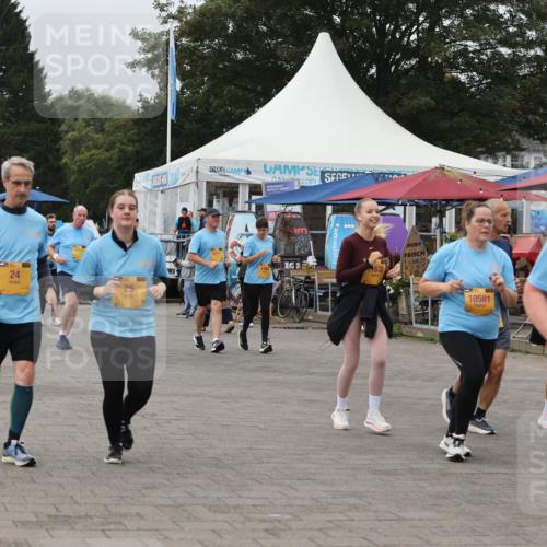 13.09.2026 - Kiel Lauf Andreas Tolksdorf http://msf.ph/oto/10416722 13.09.2026 10:07:25 Kiellinie 24, 25, 1678, 10581, 3420 meine-sportfotos.de