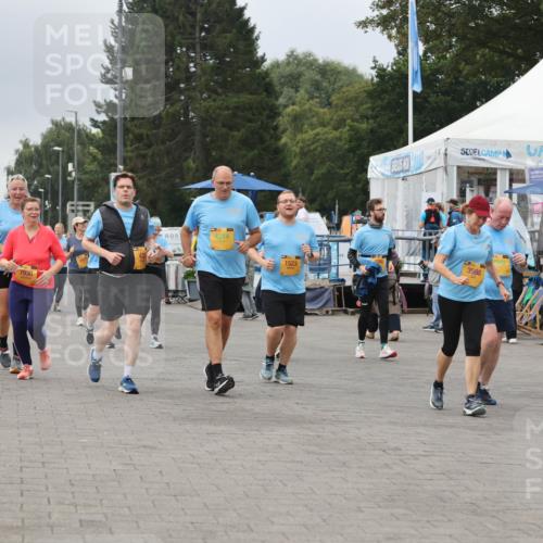 13.09.2026 - Kiel Lauf Andreas Tolksdorf http://msf.ph/oto/10416738 13.09.2026 10:07:28 Kiellinie 7930, 9570, 1523, 3598, 002 meine-sportfotos.de