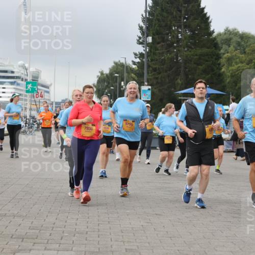 13.09.2026 - Kiel Lauf Andreas Tolksdorf http://msf.ph/oto/10416799 13.09.2026 10:07:29 Kiellinie 1523 meine-sportfotos.de