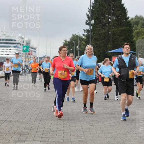 13.09.2026 - Kiel Lauf Andreas Tolksdorf http://msf.ph/oto/10416809 13.09.2026 10:07:30 Kiellinie 12193, 3, 4, 7930, 5826, 8014, 4214 meine-sportfotos.de