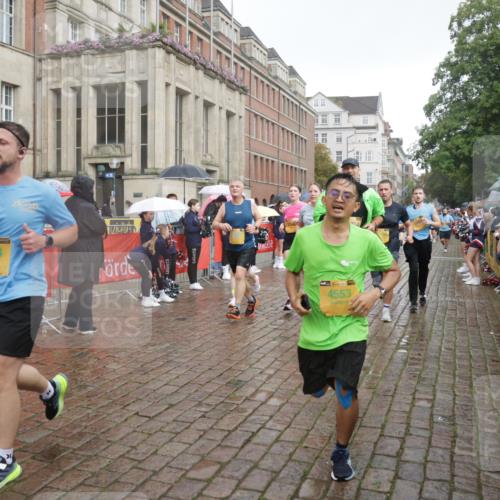 13.09.2026 - Kiel Lauf Yannick Fuchs http://msf.ph/oto/10416843 13.09.2026 10:48:45 Ziel 147, 170, 376, 418, 472, 727, 1455, 1930, 2383, 3613, 3631, 3845, 3916, 4201, 4510, 5074, 5246, 5841, 6039, 6087, 6623, 7354, 8305, 8570, 8706, 9353, 9500, 9574, 10546, 11879, 12588, 12689, 199, 473, 854, 1161, 1322, 1564, 1644, 1763, 1818, 2001, 2011, 2042, 2097, 2253, 2649, 2956, 3031, 3272, 3402, 3738, 3773, 4511, 4553, 4736, 4753, 5116, 5447, 5546, 5655, 6000, 6760, 7326, 8553, 9972, 10234, 10265, 10672, 11005, 11349, 11383, 439, 3012, 3014, 10933 meine-sportfotos.de