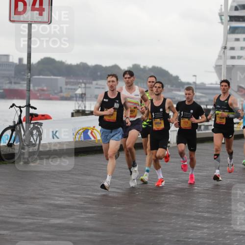 13.09.2026 - Kiel Lauf Andreas Tolksdorf http://msf.ph/oto/10416847 13.09.2026 10:55:47 Kiellinie 4, 303, 6694, 379, 2875, 11804 meine-sportfotos.de