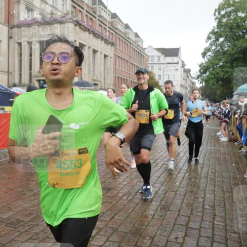 13.09.2026 - Kiel Lauf Yannick Fuchs http://msf.ph/oto/10416848 13.09.2026 10:48:45 Ziel 147, 170, 376, 418, 472, 727, 1455, 1930, 2383, 3613, 3631, 3845, 3916, 4201, 4510, 5074, 5246, 5841, 6039, 6087, 6623, 7354, 8305, 8570, 8706, 9353, 9500, 9574, 10546, 11879, 12588, 12689, 199, 473, 854, 1161, 1322, 1564, 1644, 1763, 1818, 2001, 2011, 2042, 2097, 2253, 2649, 2956, 3031, 3272, 3402, 3738, 3773, 4511, 4553, 4736, 4753, 5116, 5447, 5546, 5655, 6000, 6760, 7326, 8553, 9972, 10234, 10265, 10672, 11005, 11349, 11383, 439, 3012, 3014, 10933 meine-sportfotos.de