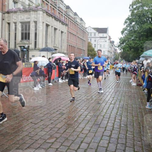 13.09.2026 - Kiel Lauf Yannick Fuchs http://msf.ph/oto/10416890 13.09.2026 10:48:48 Ziel 418, 439, 727, 1185, 1455, 1930, 2383, 3158, 3613, 3631, 3795, 3845, 3916, 4201, 4510, 5074, 5246, 5841, 6039, 6046, 6087, 6623, 6745, 7354, 7789, 8342, 8345, 8570, 8706, 8891, 9353, 9500, 9574, 10190, 10546, 11879, 12527, 12588, 12689, 147, 170, 199, 376, 472, 473, 854, 1161, 1322, 1564, 1763, 1818, 2001, 2011, 2042, 2097, 2253, 2649, 2956, 3031, 3272, 3402, 3613, 3738, 3773, 3845, 4511, 4736, 4753, 5116, 5447, 5546, 5655, 6000, 7326, 8553, 9972, 10265, 11005, 11349, 11383 meine-sportfotos.de