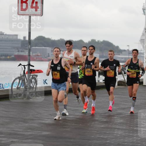 13.09.2026 - Kiel Lauf Andreas Tolksdorf http://msf.ph/oto/10416901 13.09.2026 10:55:47 Kiellinie 4, 879, 6694, 379, 2875, 1804 meine-sportfotos.de
