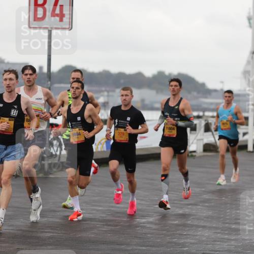 13.09.2026 - Kiel Lauf Andreas Tolksdorf http://msf.ph/oto/10416954 13.09.2026 10:55:48 Kiellinie 4, 88, 6694, 379, 11804 meine-sportfotos.de