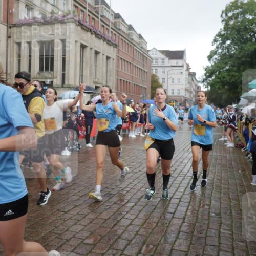 13.09.2026 - Kiel Lauf Yannick Fuchs http://msf.ph/oto/10416966 13.09.2026 10:48:59 Ziel 73, 439, 598, 966, 1087, 1185, 1455, 2810, 3158, 3399, 3496, 3795, 3916, 4140, 4528, 4809, 5074, 5228, 5803, 6046, 6050, 6087, 6305, 6376, 6745, 7789, 7906, 7999, 8032, 8271, 8342, 8345, 8377, 8891, 8991, 9031, 9728, 10190, 10481, 10546, 11099, 11117, 11475, 11974, 12064, 12527, 12582, 12759, 147, 170, 376, 418, 472, 473, 727, 854, 1161, 1322, 1763, 1818, 1930, 2011, 2042, 2383, 2649, 2956, 3031, 3272, 3402, 3613, 3631, 3773, 3845, 3916, 4201, 4510, 4753, 5246, 5655, 6087 meine-sportfotos.de