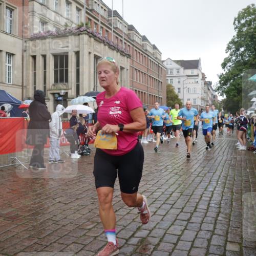 13.09.2026 - Kiel Lauf Yannick Fuchs http://msf.ph/oto/10417033 13.09.2026 10:49:03 Ziel 73, 598, 966, 1087, 1185, 1483, 1732, 1989, 2810, 3399, 3496, 3640, 3795, 4140, 4528, 4809, 4865, 4876, 5228, 5803, 6050, 6305, 6376, 6745, 7545, 7789, 7906, 7999, 8032, 8271, 8329, 8377, 8991, 9031, 9728, 10411, 10481, 11099, 11117, 11475, 11974, 12064, 12527, 12582, 12759, 147, 170, 376, 418, 439, 472, 727, 1185, 1455, 1930, 2011, 2383, 2956, 3031, 3158, 3613, 3631, 3773, 3795, 3845, 3916, 4201, 4510, 4753, 5074, 5246, 5655, 6046, 6087, 6745, 7789, 8891 meine-sportfotos.de