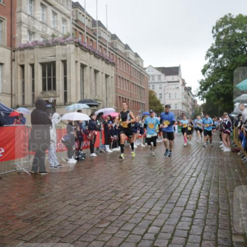 13.09.2026 - Kiel Lauf Yannick Fuchs http://msf.ph/oto/10417111 13.09.2026 10:49:08 Ziel 73, 810, 966, 1087, 1483, 1533, 1732, 1989, 2810, 2879, 3399, 3640, 4140, 4528, 4670, 4865, 4876, 5543, 5803, 6305, 6376, 6933, 7545, 7999, 8032, 8271, 8329, 8594, 8991, 9031, 9728, 10411, 10481, 11099, 11117, 11475, 11974, 12305, 12582, 12759, 73, 147, 170, 376, 418, 439, 472, 598, 727, 966, 1185, 1455, 1930, 2383, 3031, 3158, 3496, 3613, 3631, 3773, 3795, 3845, 3916, 4201, 4510, 4809, 5074, 5228, 5246, 6046, 6050, 6087, 6745, 7789, 7906, 7999, 8377, 8891, 1770, 2133 meine-sportfotos.de