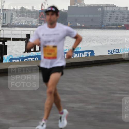 13.09.2026 - Kiel Lauf Andreas Tolksdorf http://msf.ph/oto/10417128 13.09.2026 10:56:02 Kiellinie  meine-sportfotos.de