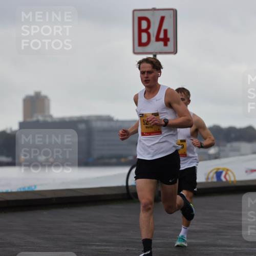 13.09.2026 - Kiel Lauf Andreas Tolksdorf http://msf.ph/oto/10417171 13.09.2026 10:56:20 Kiellinie 4, 1, 39, 52 meine-sportfotos.de