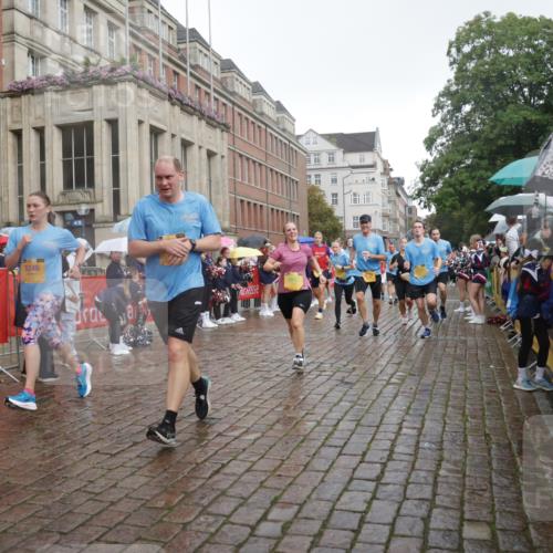 13.09.2026 - Kiel Lauf Yannick Fuchs http://msf.ph/oto/10417241 13.09.2026 10:49:14 Ziel 810, 1087, 1483, 1533, 1732, 1989, 2051, 2074, 2879, 3523, 3640, 3895, 4140, 4206, 4599, 4670, 4815, 4865, 4876, 5480, 5543, 5614, 6855, 6933, 7182, 7545, 8329, 8594, 9396, 10079, 10411, 10481, 12305, 73, 418, 439, 598, 727, 966, 1087, 1185, 1455, 1930, 2383, 2810, 3158, 3399, 3496, 3631, 3795, 3916, 4140, 4201, 4510, 4528, 4809, 5074, 5228, 5246, 5803, 6046, 6050, 6087, 6305, 6376, 6745, 7789, 7906, 7999, 8032, 8271, 8377, 8891, 959, 1770, 2133, 147 meine-sportfotos.de