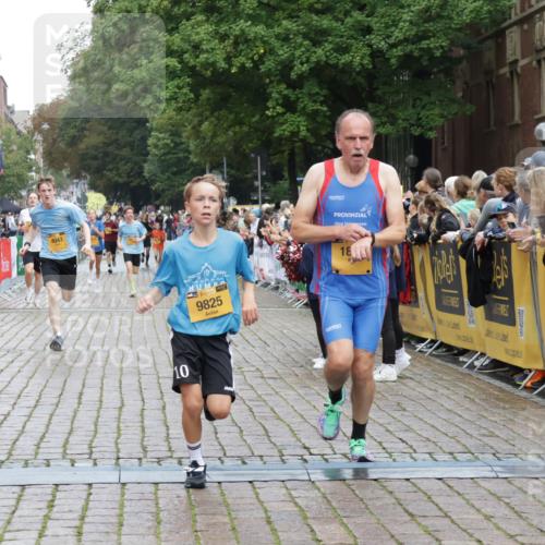 13.09.2026 - Kiel Lauf Yannick Fuchs http://msf.ph/oto/10417287 13.09.2026 09:38:30 Ziel 1806, 1946, 2480, 3315, 3344, 4043, 4518, 6989, 9825, 11351, 152, 235, 836, 1487, 2408, 2854, 2903, 4089, 5242, 5534, 5930, 6277, 7459, 7723, 8702, 10444, 12613, 3814, 4975, 7747, 8482, 9759, 10415, 10894, 2221, 2638, 2854, 4089, 7723, 8702, 10444, 10690 meine-sportfotos.de