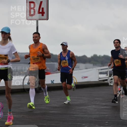 13.09.2026 - Kiel Lauf Andreas Tolksdorf http://msf.ph/oto/10417364 13.09.2026 10:56:23 Kiellinie 12078, 4, 10160, 11504, 3398, 4347 meine-sportfotos.de